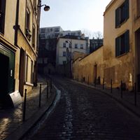 Rue de Savies - Profil Grec Paris - Le Clan des Sens